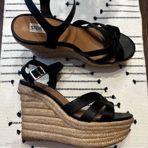 Steve Madden black leather wedge espadrilles